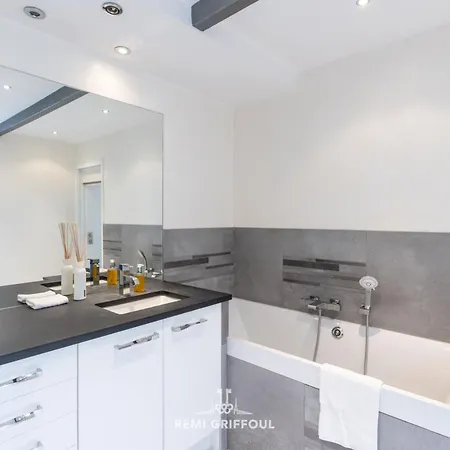 Family - In The Heart Of 8 Guests Private Garden * Honfleur