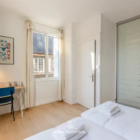 Family - In The Heart Of 8 Guests Private Garden Vakantiehuis *